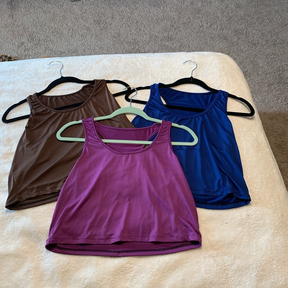 BUNDLE of athletic crop tops